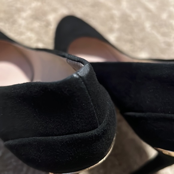 Suede Black Pumps - Picture 6 of 7